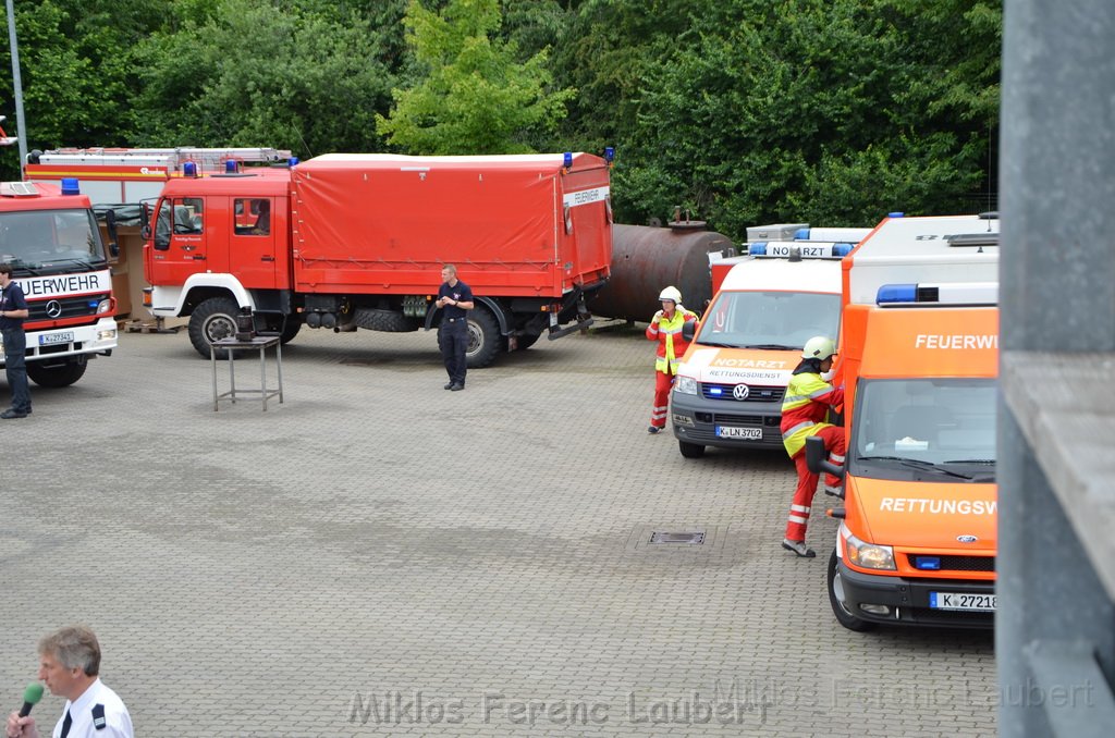 Tag der Offenen Tuer BF Koeln Weidenpesch Scheibenstr P340.JPG